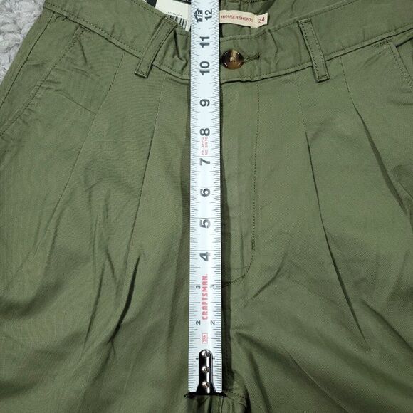 Levi's Premium Pleated Trouser Shorts High Rise Green Relaxed Women's Size 24 - Picture 10 of 11